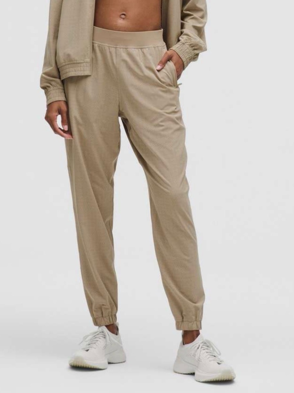 Lululemon Adapted State Perforated High-Rise Jogger Sheer Oak Size 8